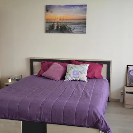 Center With A Backyard Apartamento *